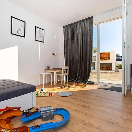 Cozy In Holiday home *